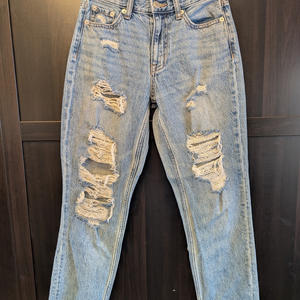 Aeropostale Light Blue Distressed Mom Jeans